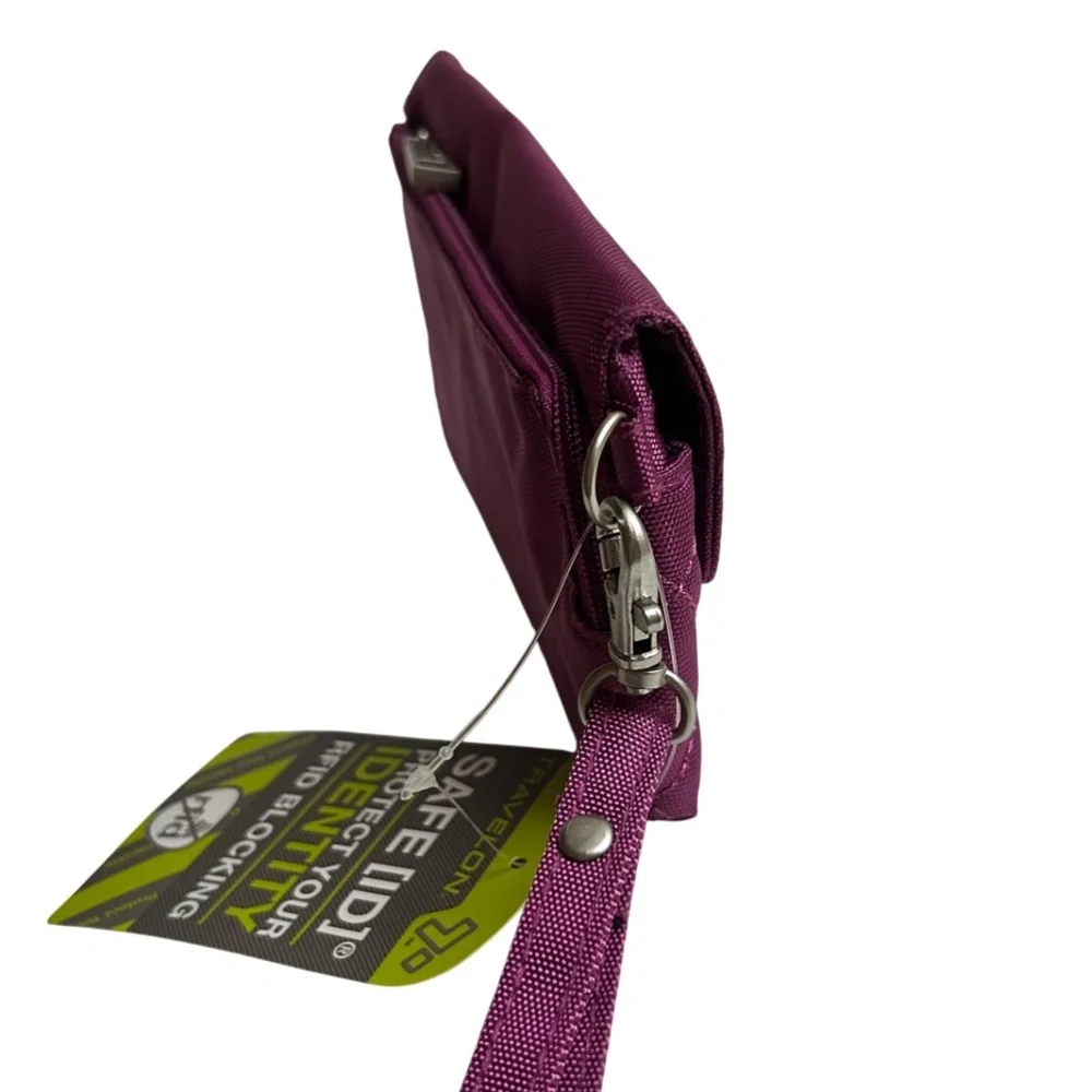 NWT Travelon SAFE ID RFID Blocking Wristlet